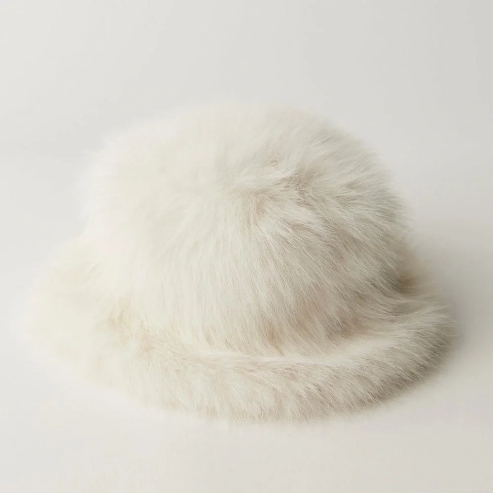 Free people X Unreal Fur ICE Queen Bucket hat